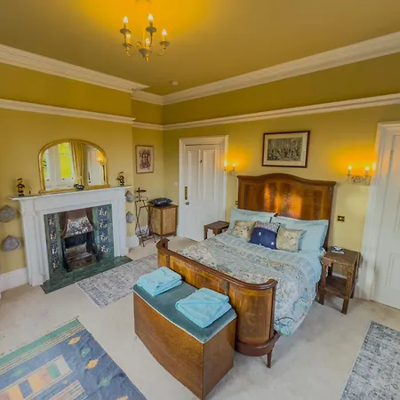Eden Mount, Wetheral, Characteful, Spacious Overlooking Village Green, Close To M6 Wetheral