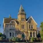 Eden Mount, Wetheral, Characteful, Spacious Overlooking Village Green, Close To M6 * Wetheral