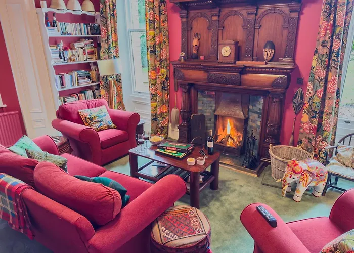 Eden Mount, Wetheral, Characteful, Spacious Overlooking Village Green, Close To M6 * Wetheral