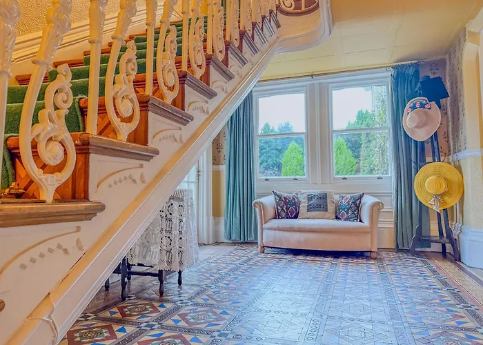 Eden Mount, Wetheral, Characteful, Spacious Overlooking Village Green, Close To M6