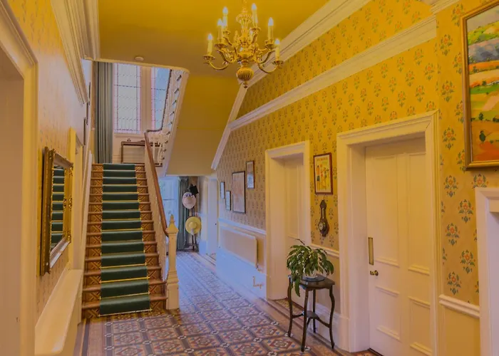 Eden Mount, Wetheral, Characteful, Spacious Overlooking Village Green, Close To M6 Casa de Férias *