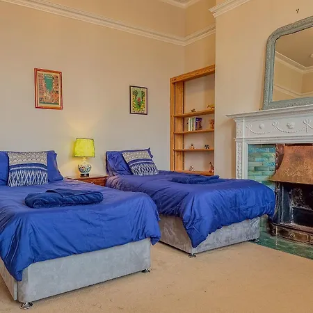 Holiday home Eden Mount, Wetheral, Characteful, Spacious Overlooking Village Green, Close To M6